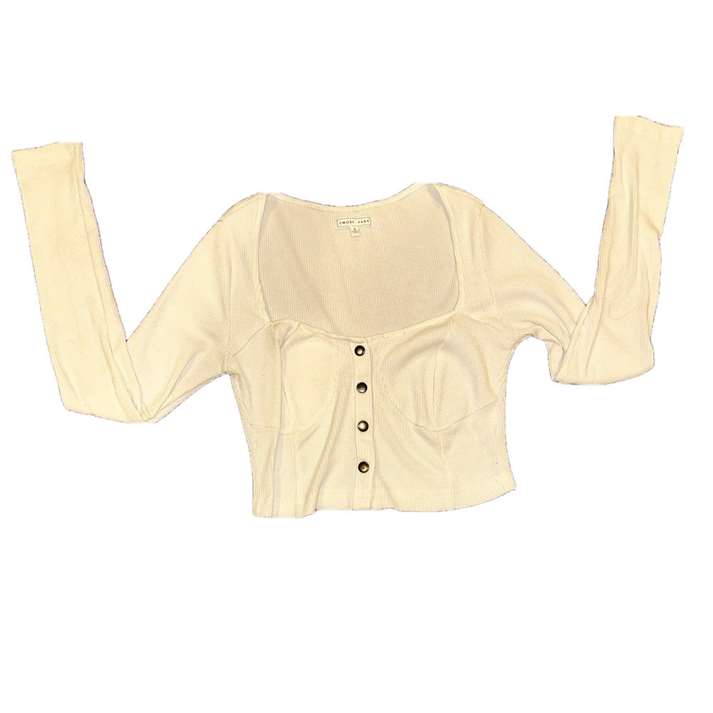 WHITE LONG SLEEVE BUTTON UP CROP TOP